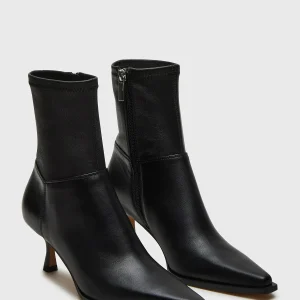 Steve Madden - Stasia